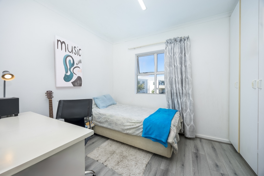 2 Bedroom Property for Sale in Sonstraal Heights Western Cape